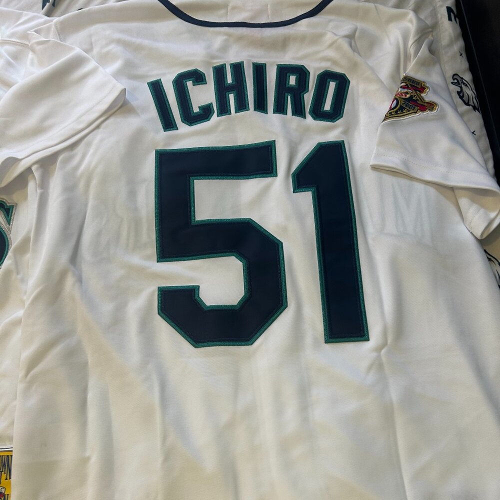 Mitchell & Ness SEATTLE MARINERS ICHIRO SUZUKI Men's JERSEY Sz M,L,XL,2X NWT - Picture 3 of 8